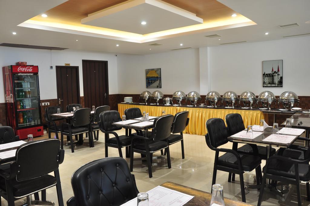 King Paradise Hotel Tiruchirappalli Eksteriør billede