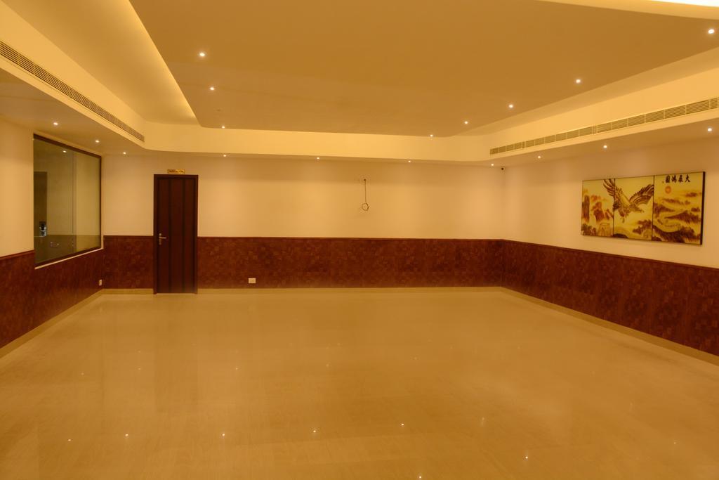 King Paradise Hotel Tiruchirappalli Eksteriør billede