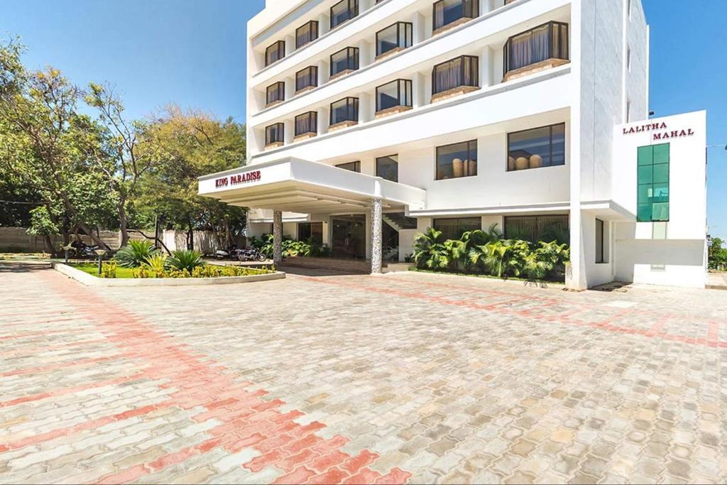 King Paradise Hotel Tiruchirappalli Eksteriør billede