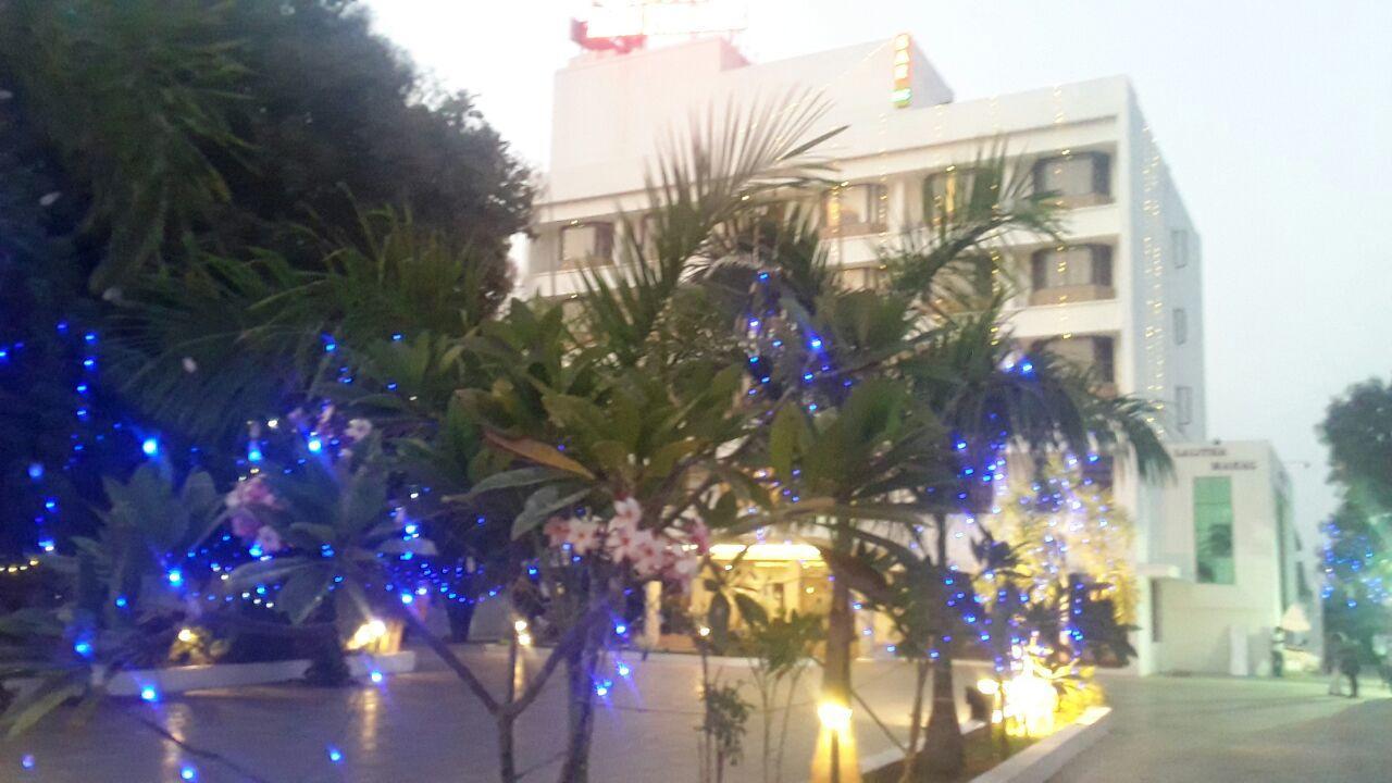 King Paradise Hotel Tiruchirappalli Eksteriør billede